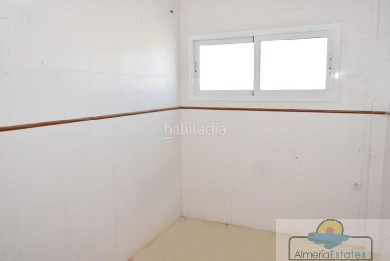 Foto 0125b85b-bf70-4ee1-8b35-e75b782768af. Pis amb aparcament a Fines