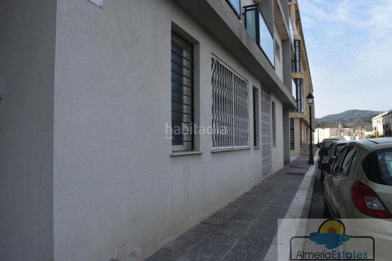 Foto 53152d5e-1b43-42e7-8fe2-30e93415b138. Pis amb aparcament a Fines