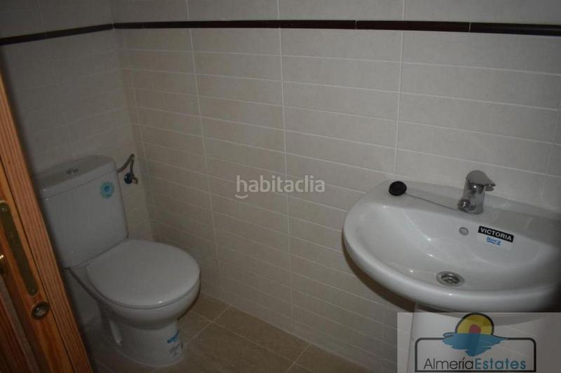 Foto 6140078f-a049-49ab-89c1-a221bdcbc500. Pis amb aparcament a Fines