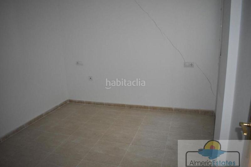 Foto a3c69c86-d27f-4c9c-86ec-2dd4c77027bd. Pis amb aparcament a Fines