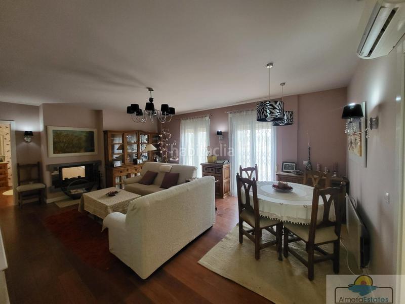 Foto 3a30d844-a3de-45a2-9d98-6dbcc66d1078. Pis a Albox