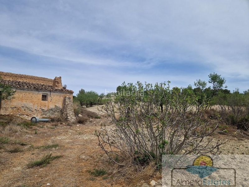 Foto fe0d7545-6e84-4b32-a1ad-881ef6293bb9. Maison dans Albox