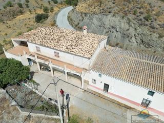House in Taberno. Tabernocasa