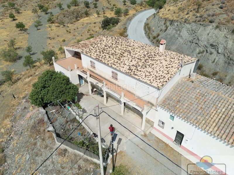 Foto b4c66e6e-43c9-4107-9449-ea9f35d5031d. Casa amb aparcament a Taberno