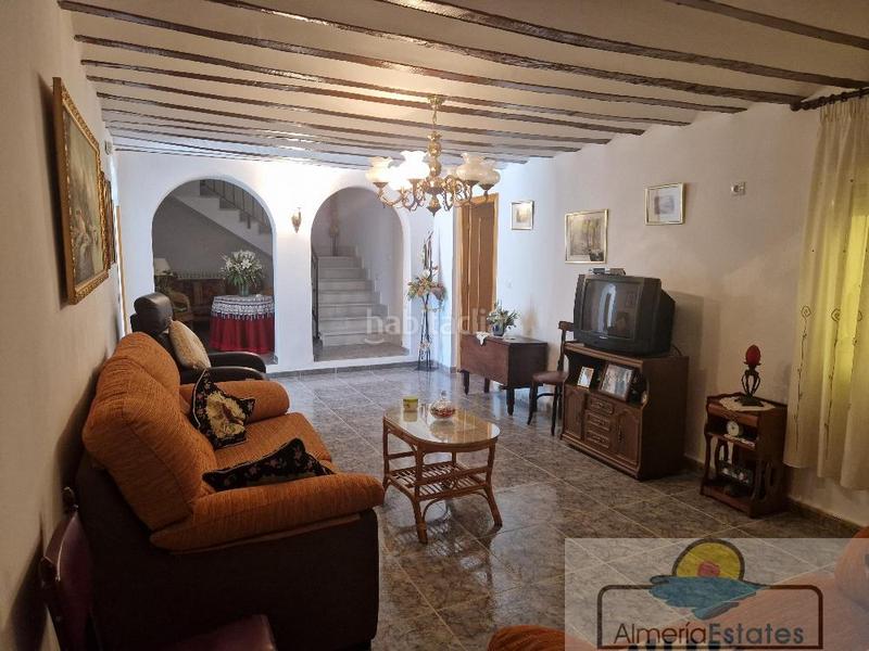 Foto a3c302fe-f06d-4bc1-a614-5f33844abab3. Xalet a Albox