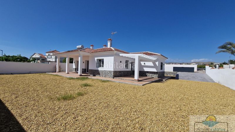Foto dba1bd80-c1ee-4977-8e15-11398e22a10e. Lloguer xalet a Arboleas