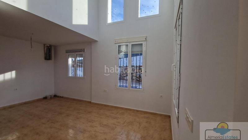 Foto 82891ef3-7b9d-4c4d-9c53-3bc73382408c. Xalet amb piscina a Arboleas