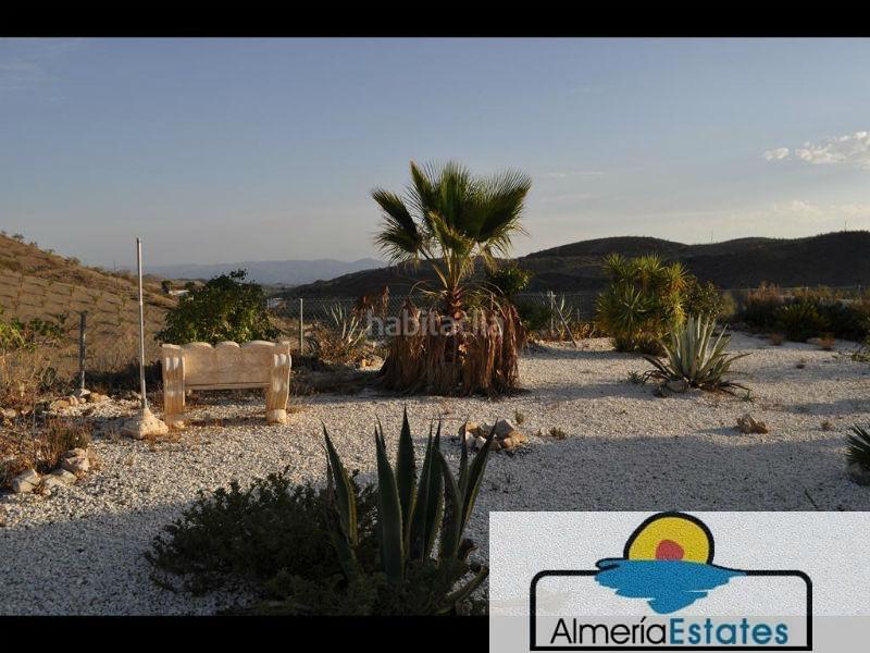 Foto 3392d4c8-ad1d-4366-9d00-db4064699f3d. Chalet dans Albox