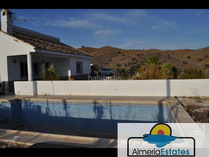 Foto b517449f-d077-4554-a8cb-b90968241c66. Chalet dans Albox