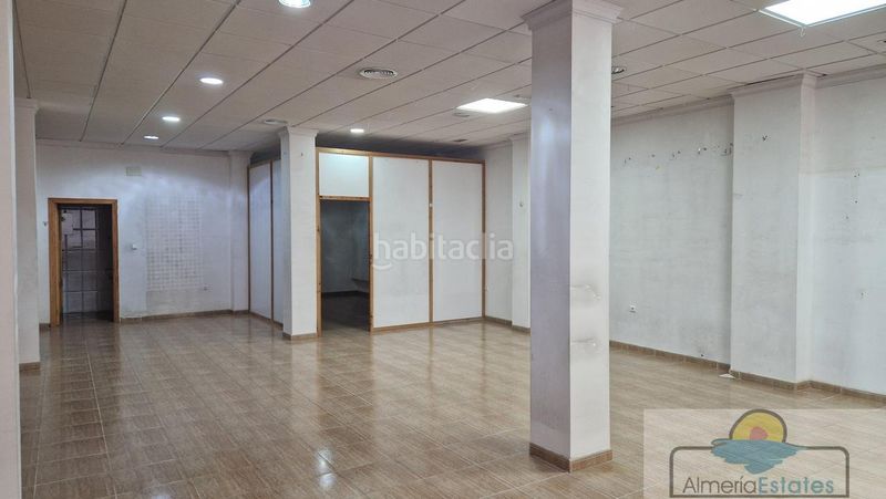 Foto aecb0295-3f51-42c8-8349-e989c9a611c0. Lloguer local comercial a Albox