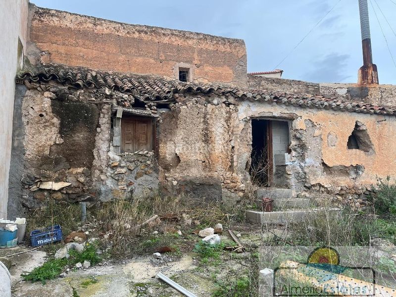 Foto 3e9c74d0-d4e1-49d4-89ca-b03c73c524ea. Casa in Oria