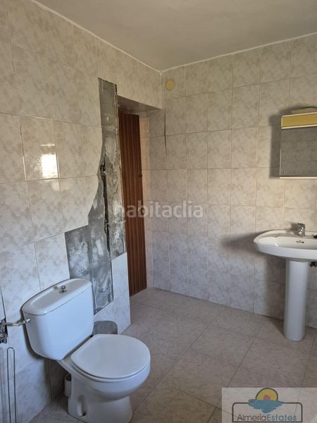 Foto 9ce6f22f-5e4c-4af5-85cf-e90ef0913334. Casa in Albox