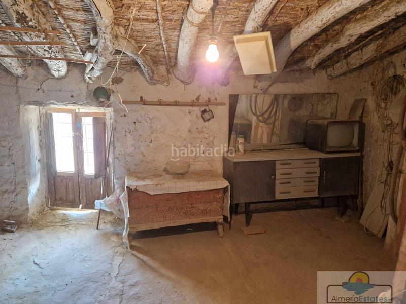 Foto 6bdd8e94-27c5-4a78-bbf6-ab85c02127fc. Casa partaloacasa en Cantoria