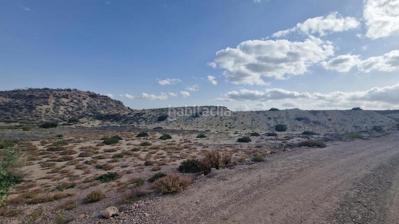 Foto a6733ad1-ac3f-4ae7-8500-c6e19ff16a7b. Terreno residencial terreno en Zurgena