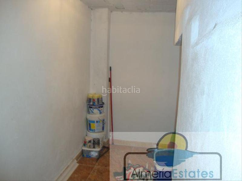 Foto 2b2d2811-a637-4e59-8a9c-99d8494e1dea. Pis amb calefacció aparcament a Albox