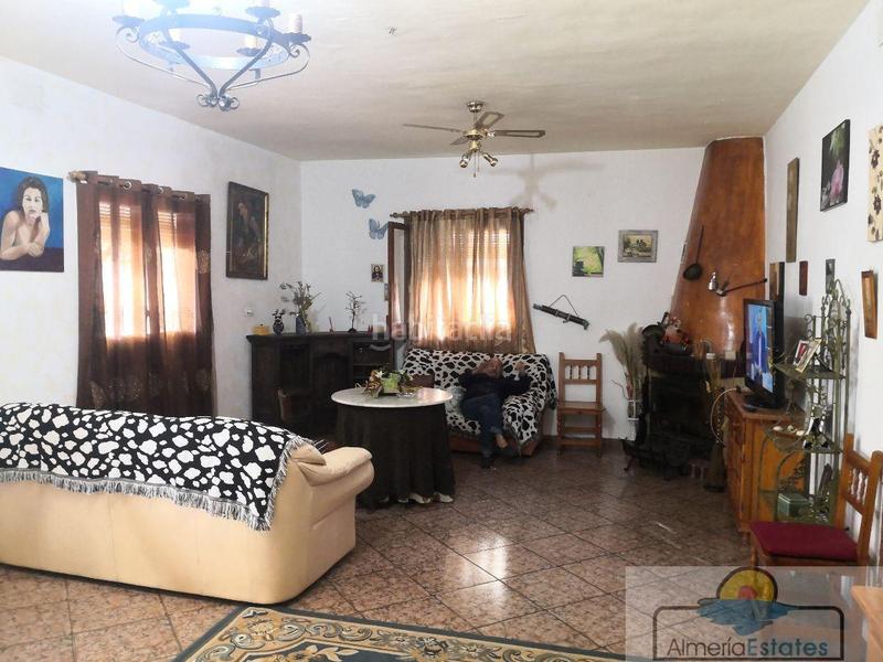 Foto 6e11946a-ce6a-4b52-9724-661077fc54b3. Alquiler chalet villa en Albox