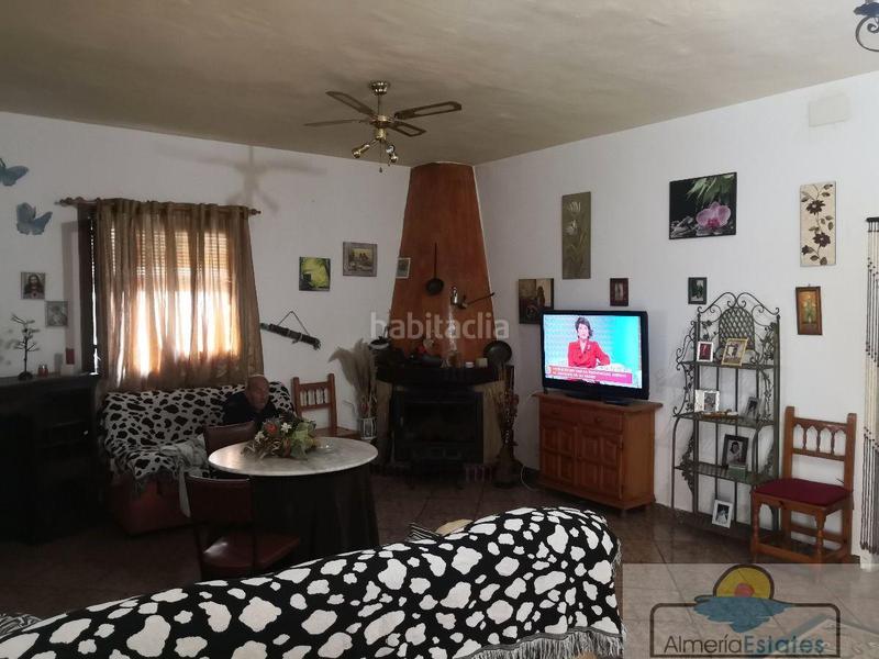 Foto 7b33d9d1-5515-46e3-a357-a0517732a8dd. Alquiler chalet villa en Albox
