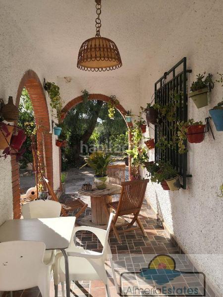 Foto a86d80fe-7cbd-4222-a781-2dccfdbe5d93. Alquiler chalet villa en Albox