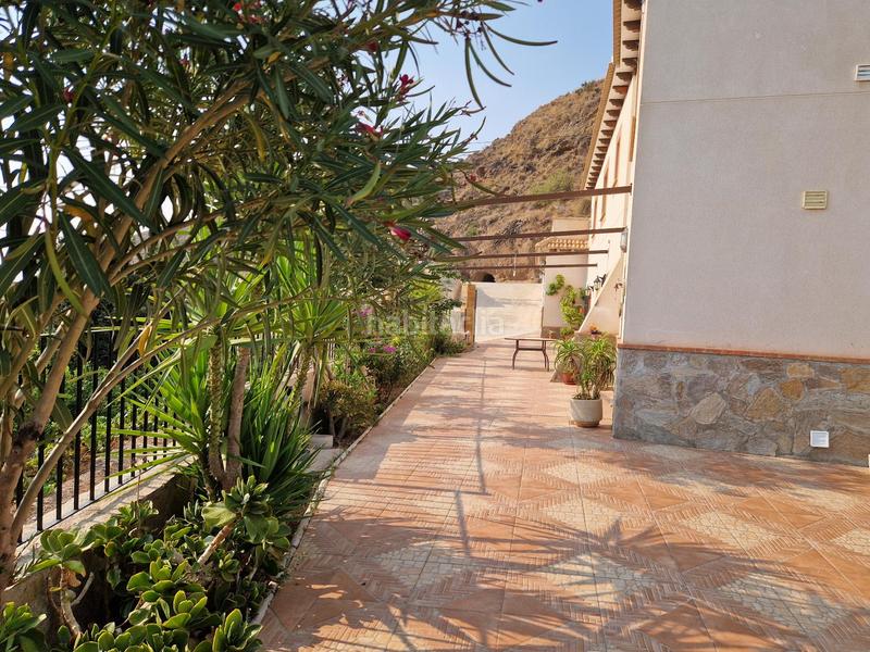 Foto f93b05ee-fc80-46c8-af39-88297141763c. Alquiler chalet villa en Albox