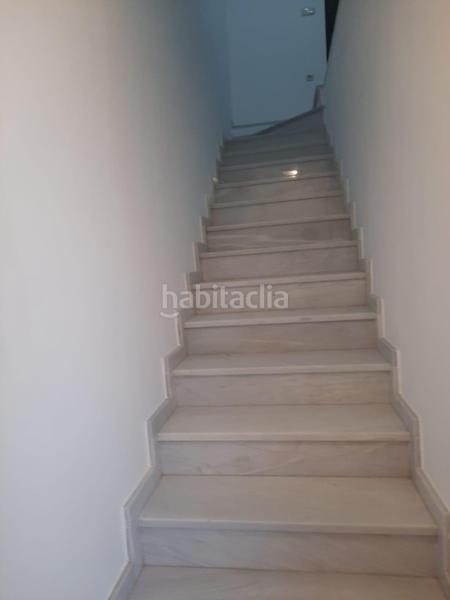 Foto f8d1c191-5924-4021-8dc3-b3a5daa29ed8. Zweistöckige wohnung mit heizung in Macael