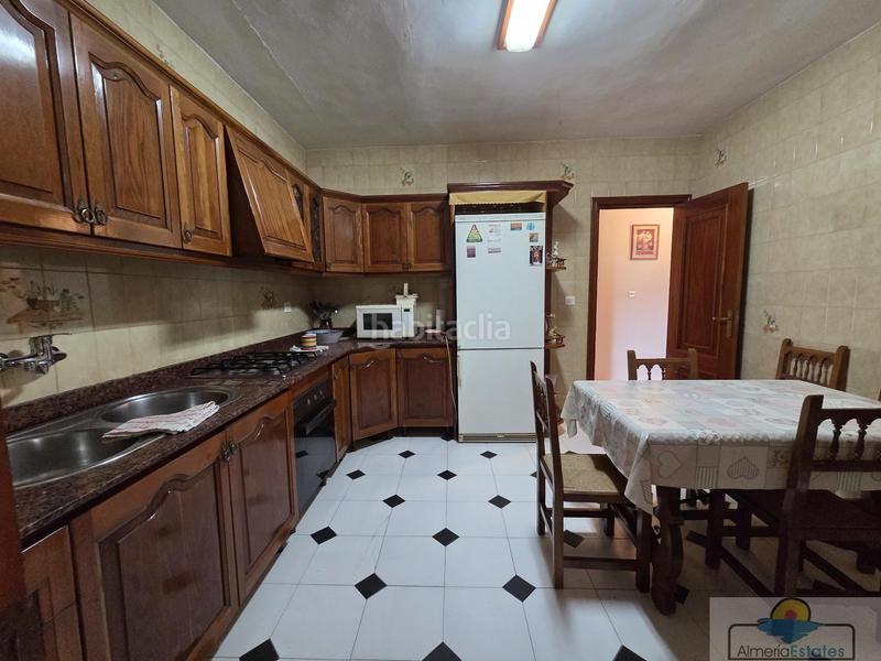 Foto 1e90f3fc-ac2a-475a-b02d-15394ce4d60f. Pis a Olula del Río