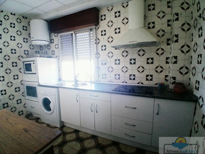 Foto 7f2e2a2d-d116-4635-bd92-3422879e64a1. Pis a Albox