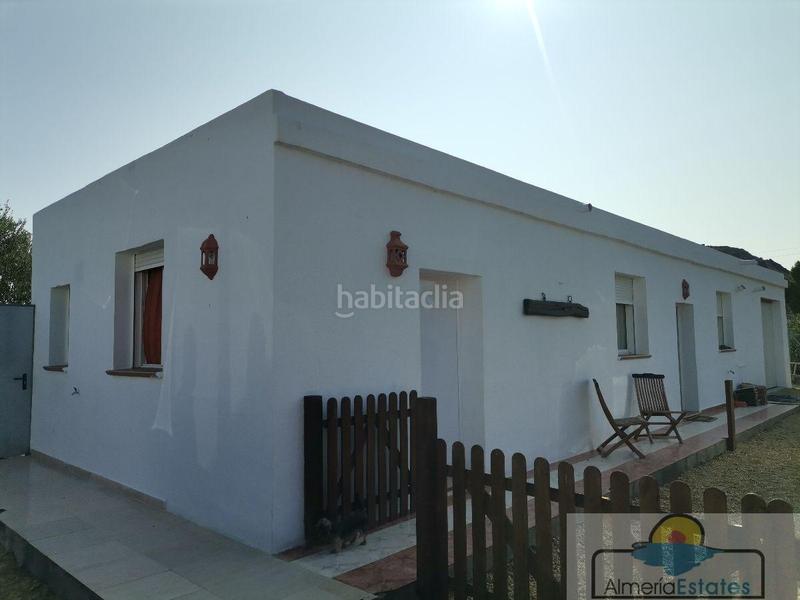 Foto 9121f6ac-2b2c-42a6-bae9-38e35a27dd50. Chalet in Cantoria