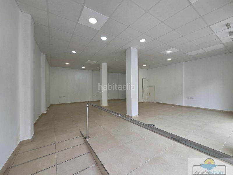 Foto d2f1cbf4-ecb1-483c-8c98-6695e9f7e7a8. Lloguer local comercial a Albox