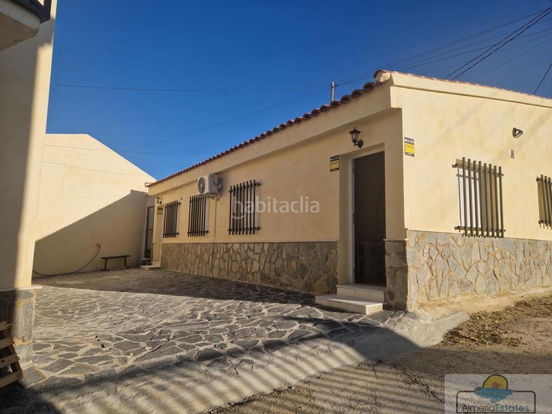 Foto 29d6ce08-2547-40fd-b30d-bf25e092d161. Lloguer apartament a Arboleas