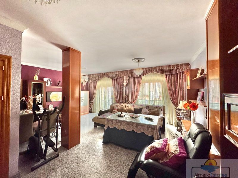 Foto f252ebf0-9082-4703-b98b-e41b619ceb2b. Casa a Olula del Río