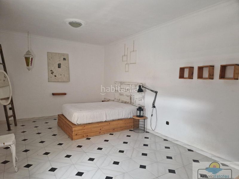 Foto 0b656ee6-ed03-4a02-88c6-62935c4751f0. Casa a Fines