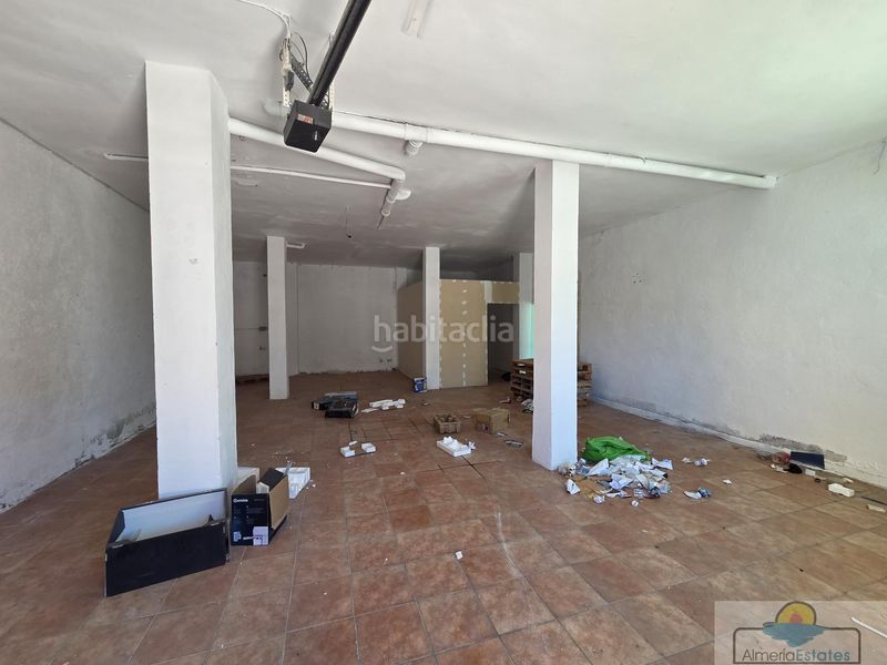 Foto fc35a743-dc1e-4986-921d-ffa1cc8b0ab2. Local comercial a Albox