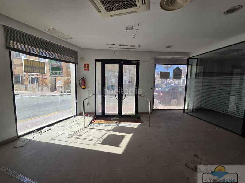 Foto 859eca43-4b1e-42f2-913d-53d6838f05a8. Lloguer local comercial a Albox