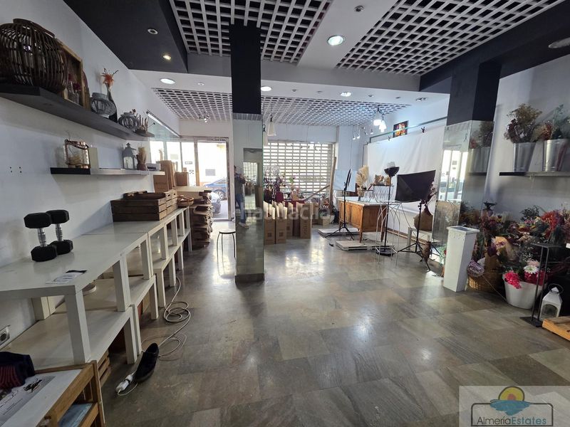 Foto a457e205-5995-4fe7-830c-2207fdf71002. Local comercial a Albox