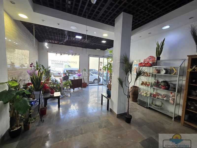 Foto 2d47732b-6010-465e-8970-e5508ac98d45. Local comercial a Albox