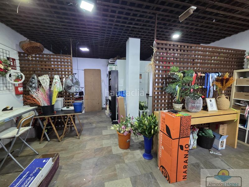 Foto 91de1300-f6e7-40ab-8b6f-503c55607385. Local comercial a Albox