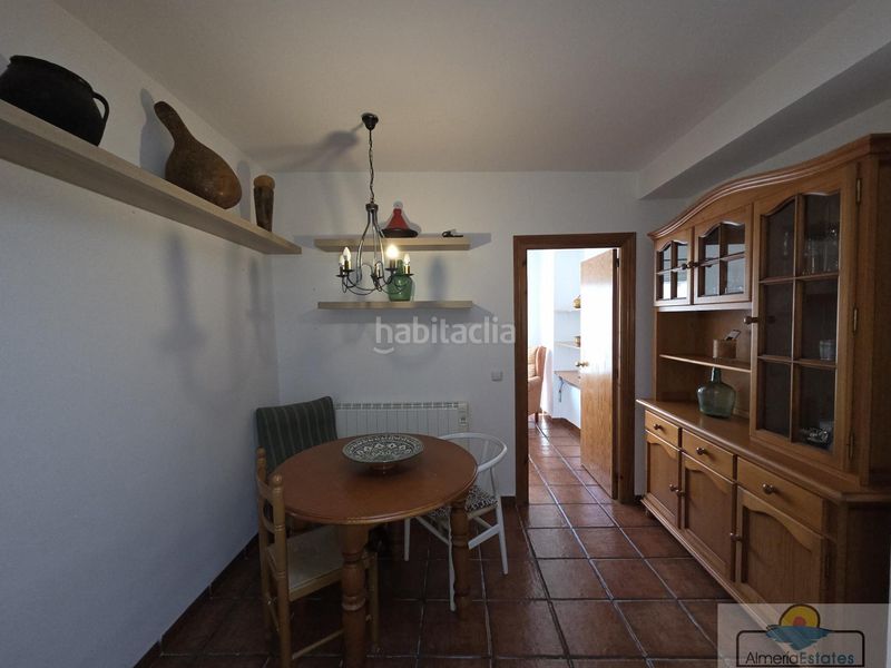 Foto c9ad8fd5-d526-4fc4-aeec-2777a3e5bcca. Casa amb aparcament a Taberno