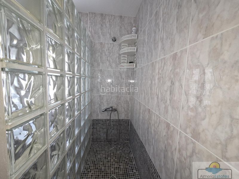 Foto cc9726e3-d232-4b36-a48b-52ce7e442b8f. Casa amb aparcament a Taberno
