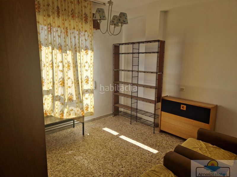 Foto b030fdee-295d-44bf-bd50-19304c7cd2dd. Pis a Olula del Río