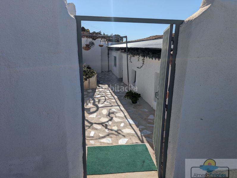 Foto a99f8d00-f608-480c-9523-ffe98faf7f88. Casa a Somontín