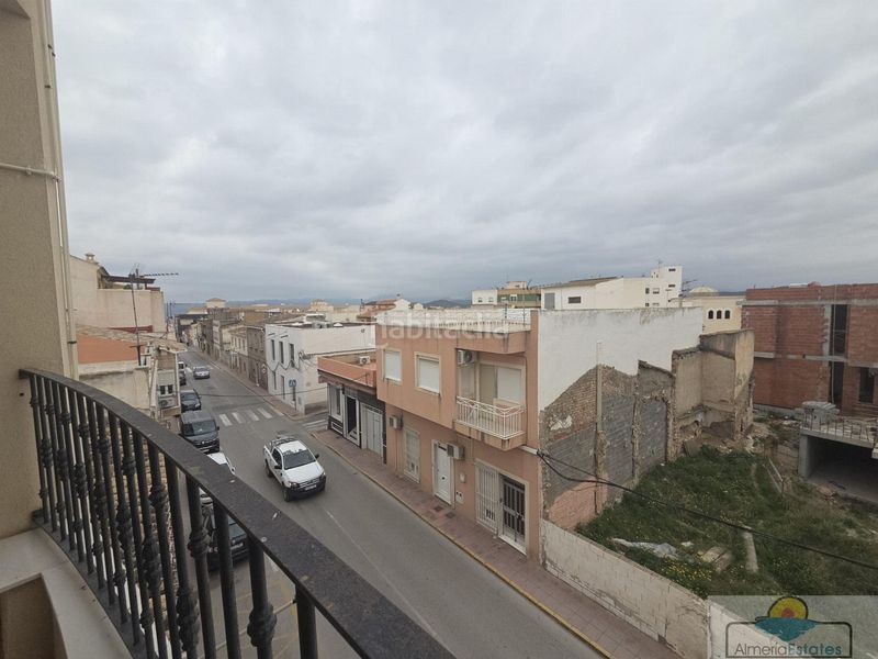 Foto 73997a43-8b6b-495a-9aac-a7e6441ec4b0. Piso  en Albox