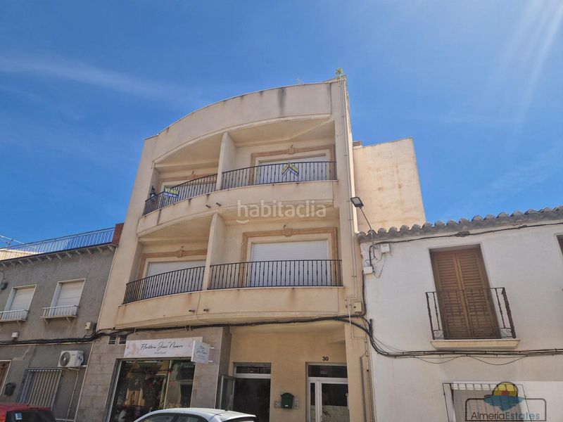 Foto a3efdd38-d97d-4aa7-a841-8975595bef52. Piso  en Albox