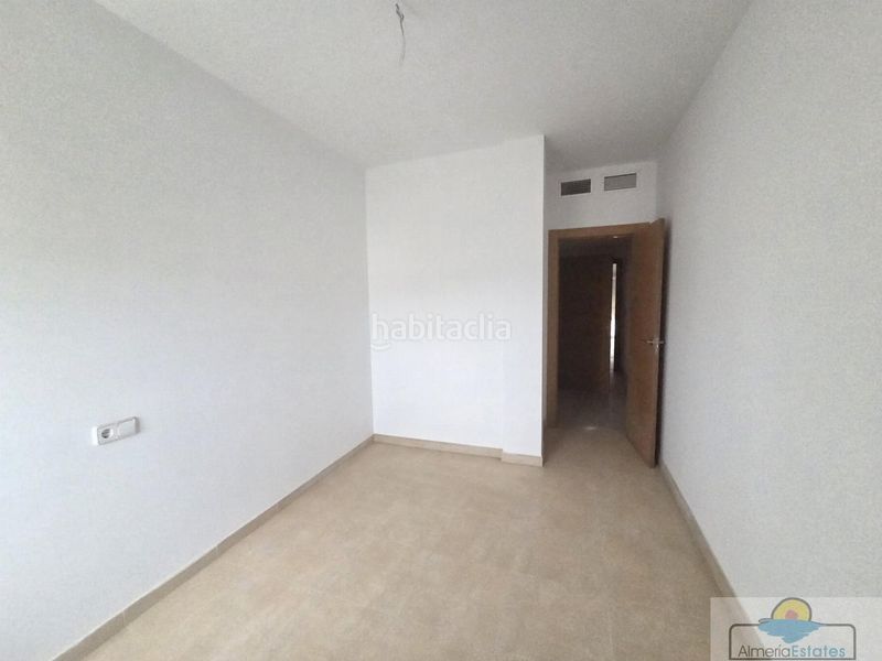 Foto cc18166b-9c4d-4526-88d9-7faf438f8c82. Piso  en Albox