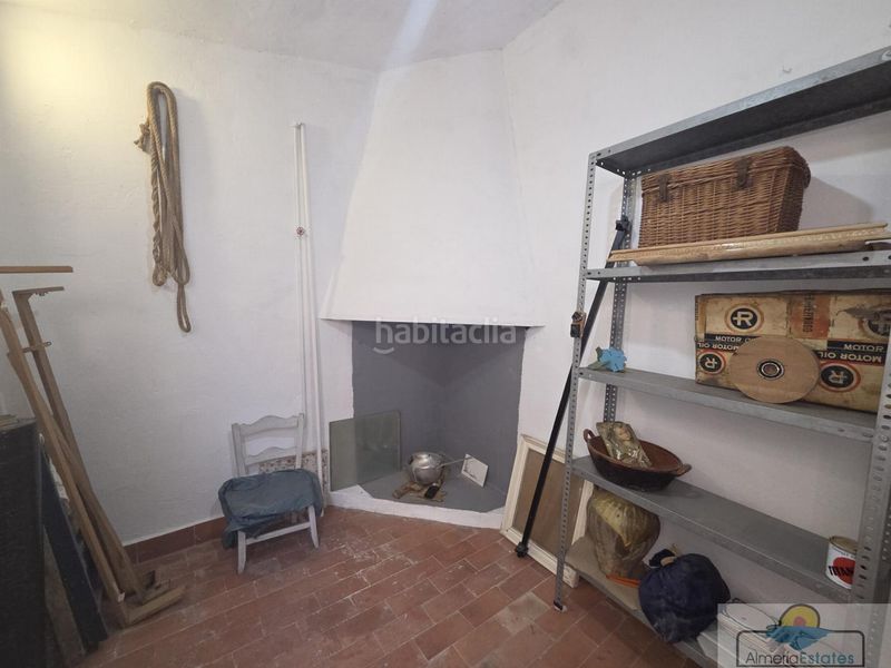 Foto 4078ce3a-95f6-4e0c-82c2-aa8c28a1736b. Edifici a Albox