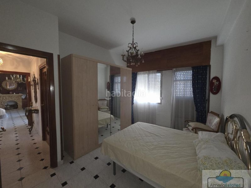 Foto 8815f475-13f2-41e4-8f8f-d176bda27092. Edifici a Albox