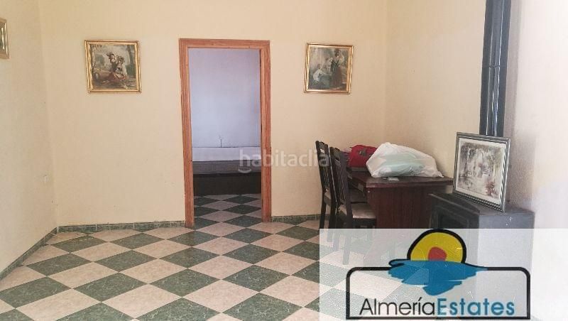Foto 0c27a440-eb98-43a8-ac55-4130e459485c. Casa a Albox