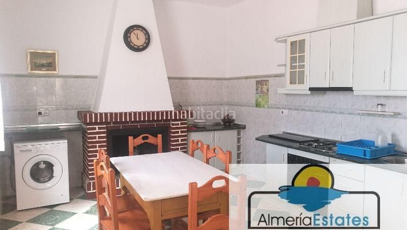 Foto 6f2db61a-964b-405c-8775-07234fb8ec34. Casa a Albox