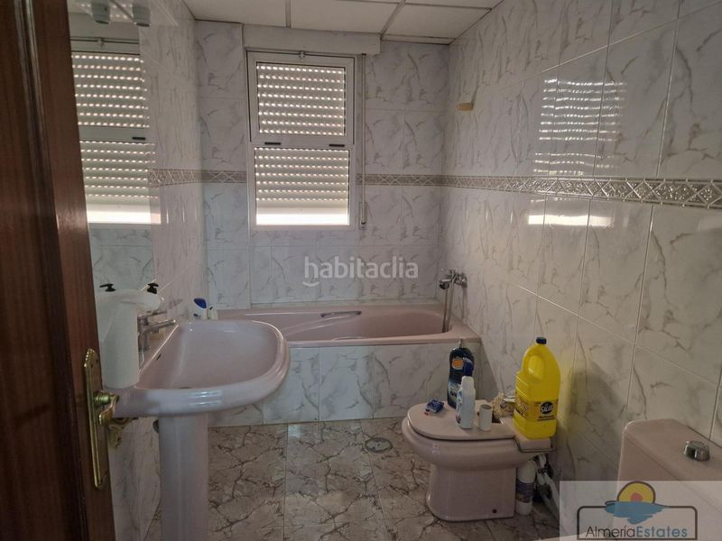 Foto d486b937-0623-4012-89cd-68686c20c399. Flat in Albox