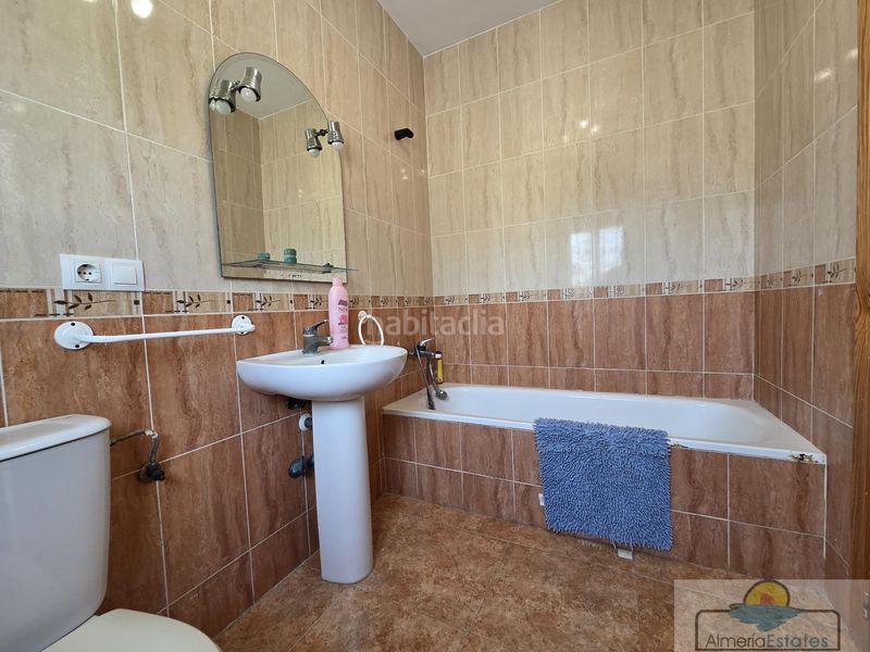 Foto 4744c5ec-f336-4eb0-ba77-edad30975062. Casa a Albox