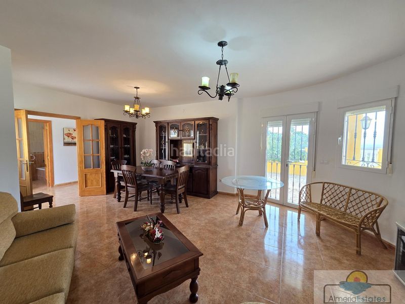Foto b702ab9f-97a7-4c70-b21a-079e9bc503f4. Casa a Albox